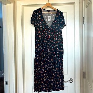 Unique Vintage Plus Size Black & Cherry Print Swing Dress